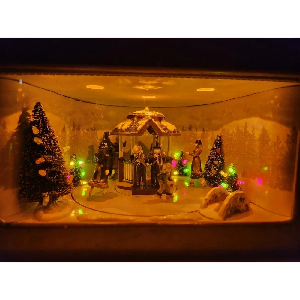 Mr. Christmas Gold Label Grand Animated Concertina Motion Music Box 50 Songs